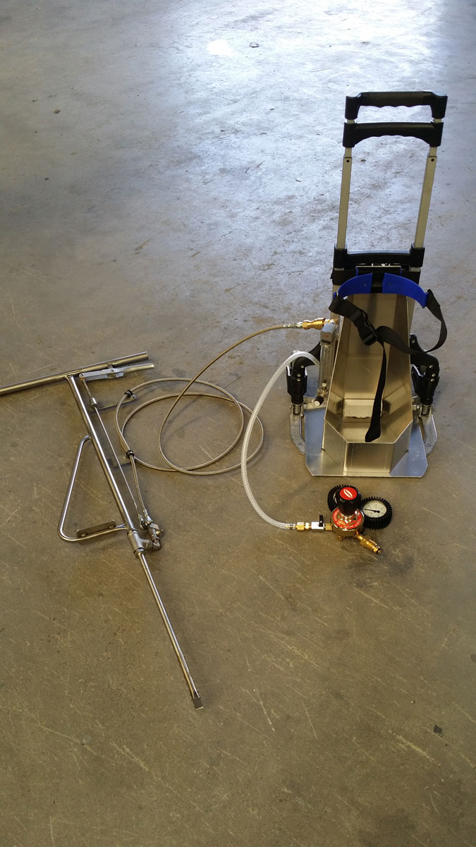 A Custom-made Mobile Gas Injection System